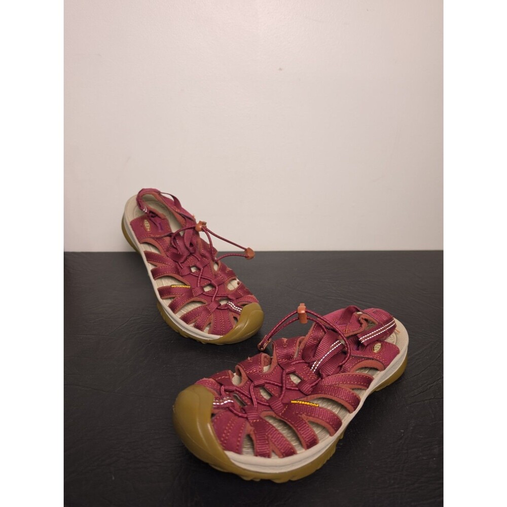 KEEN Shoes Sandals Womens Sz 9 Bergundy Sport Waterproof Hike